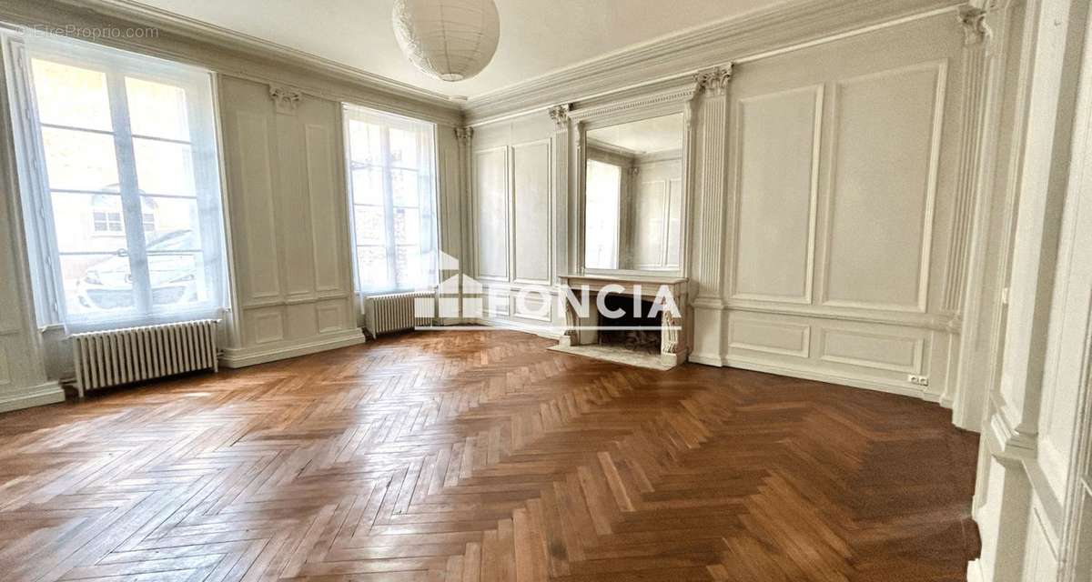 Appartement à POITIERS