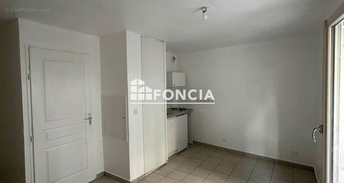 Appartement à CORBEIL-ESSONNES