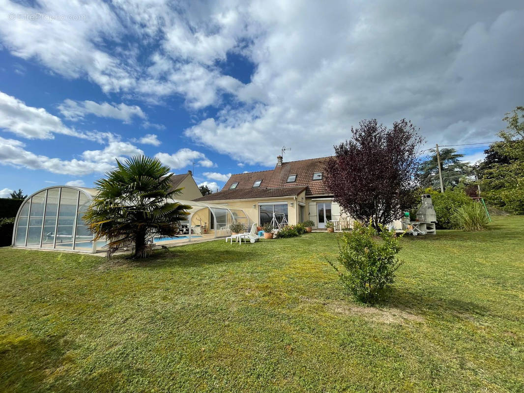 Maison à MOUSSEAUX-SUR-SEINE