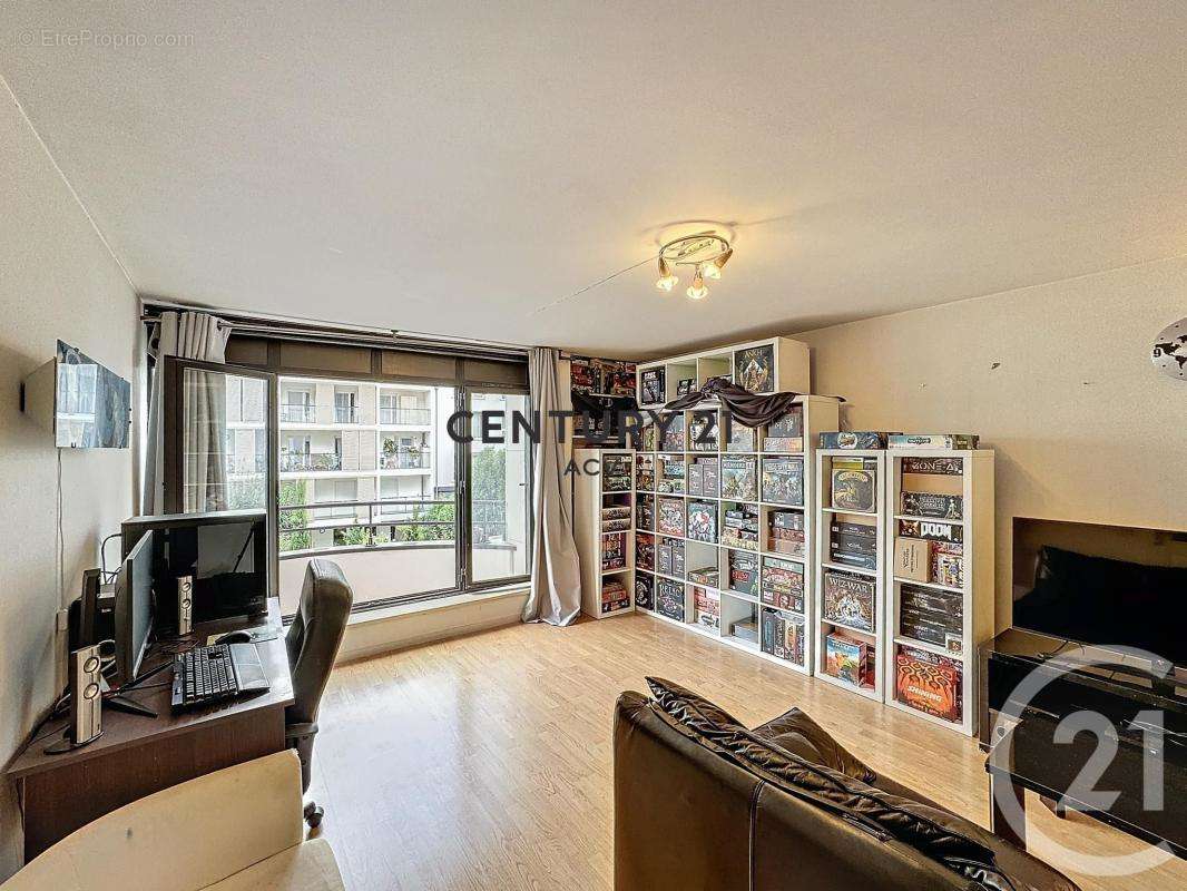 Appartement à MAISONS-ALFORT