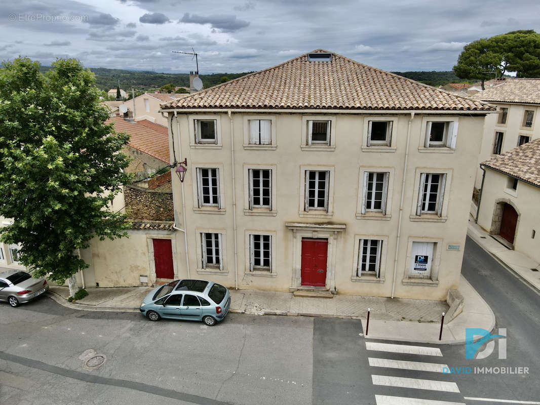 Appartement à QUARANTE