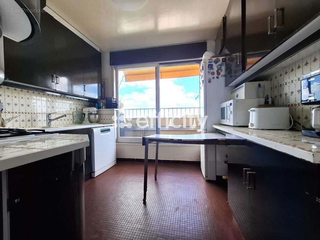 Appartement à BOULOGNE-BILLANCOURT