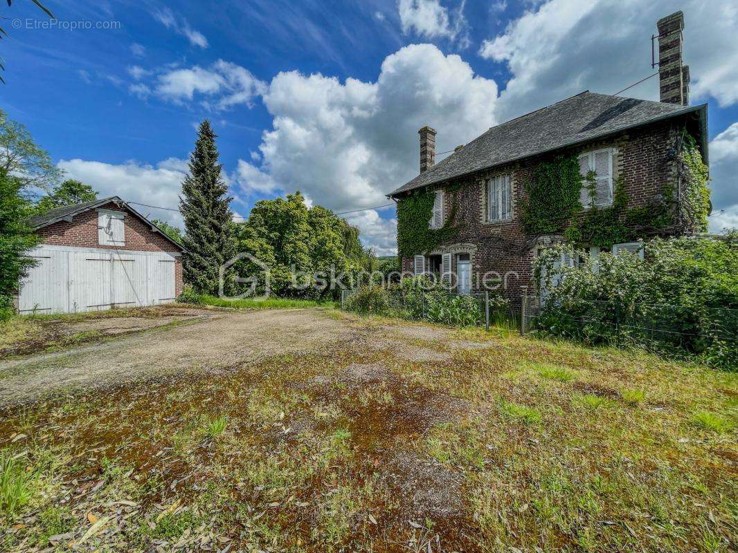 Maison à PONT-L&#039;EVEQUE