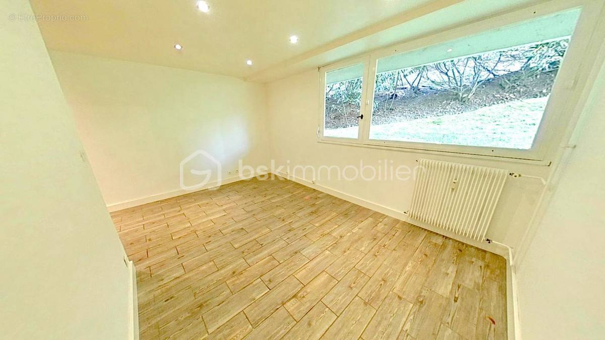 Appartement à CHATENAY-MALABRY