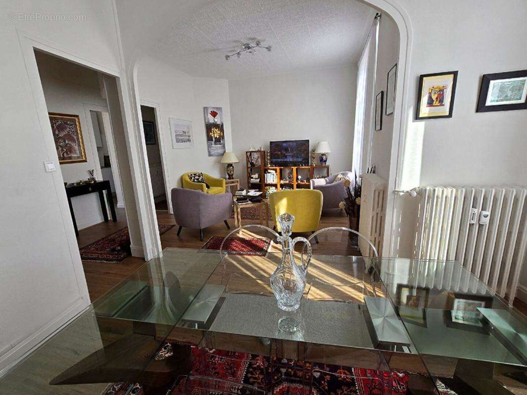 Appartement à VICHY