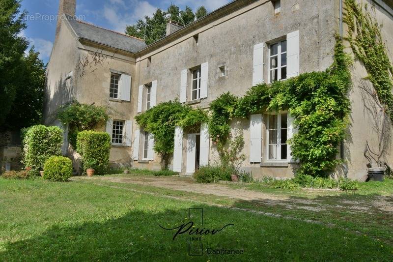 Maison à DOUE-LA-FONTAINE