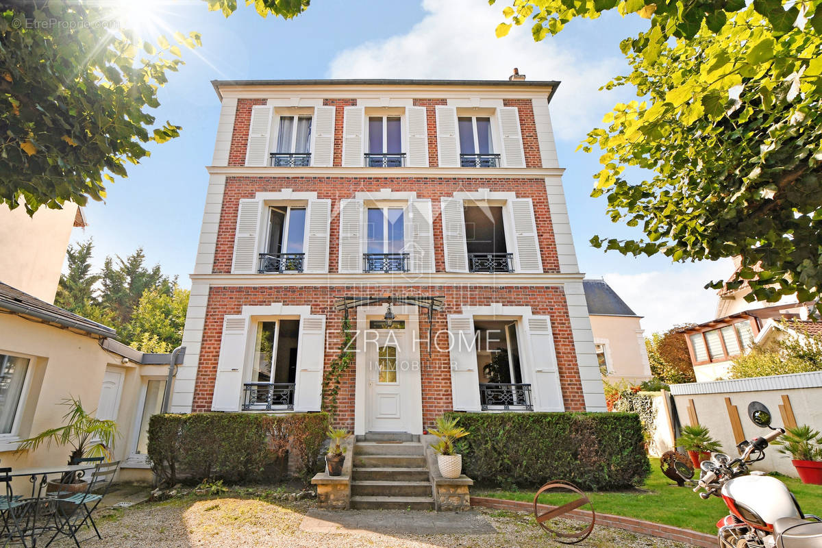 Maison à ENGHIEN-LES-BAINS