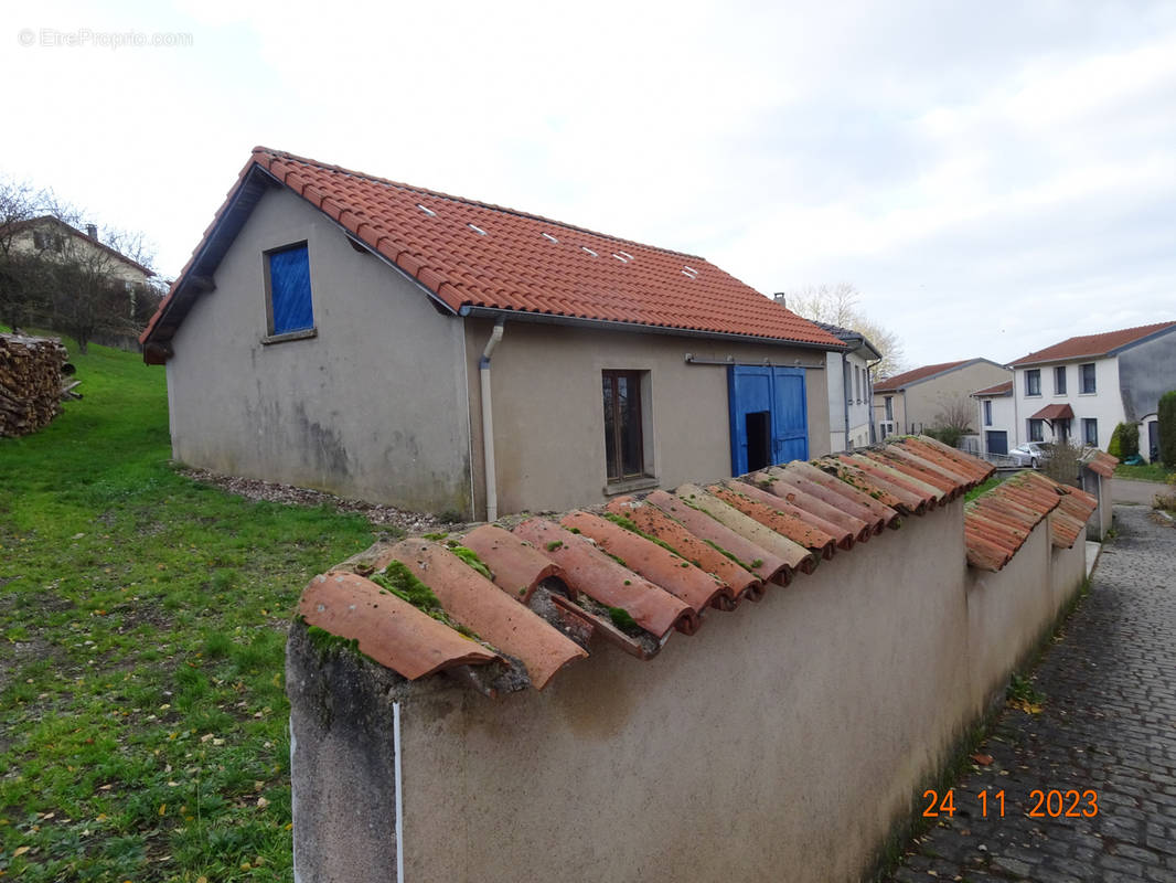 Parking à MOUSSON