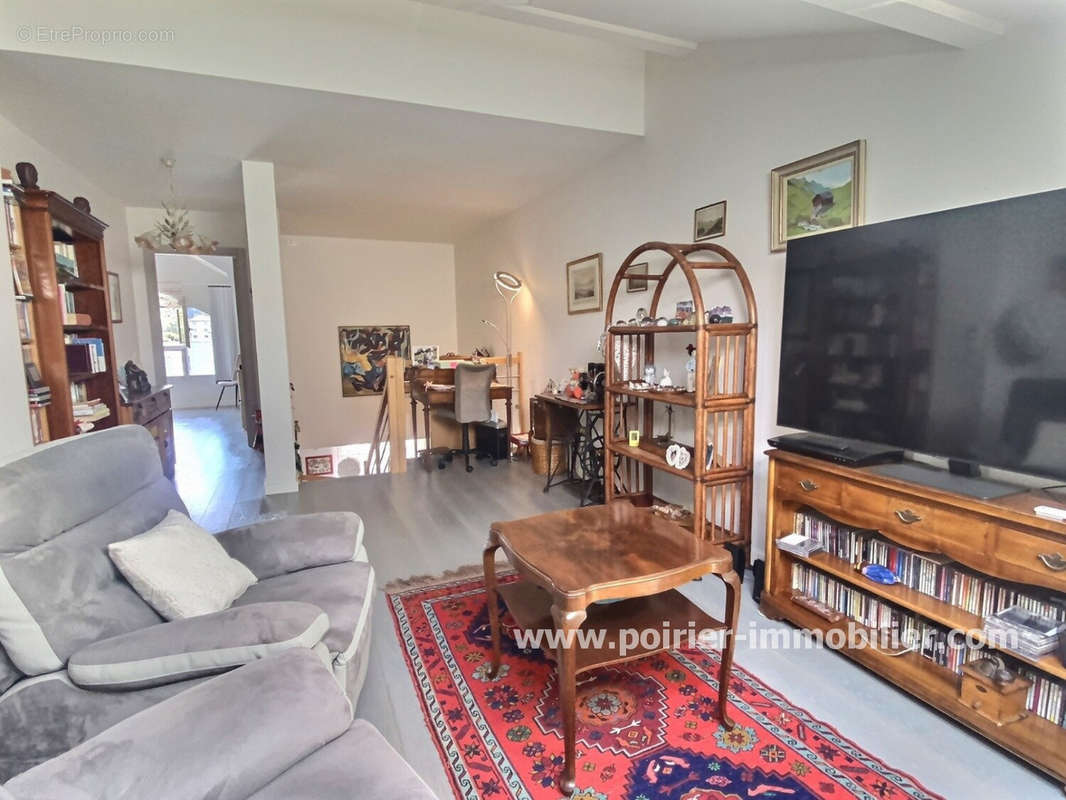 Appartement à EVIAN-LES-BAINS