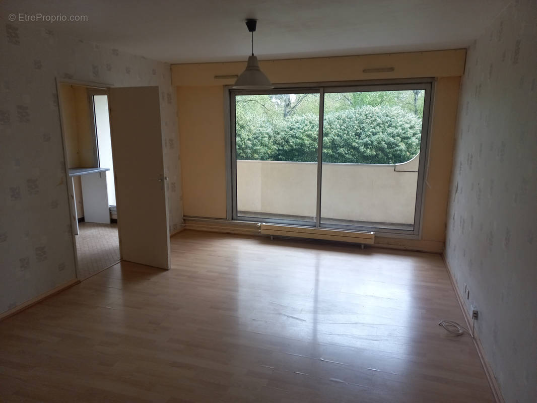 Appartement à LES ULIS