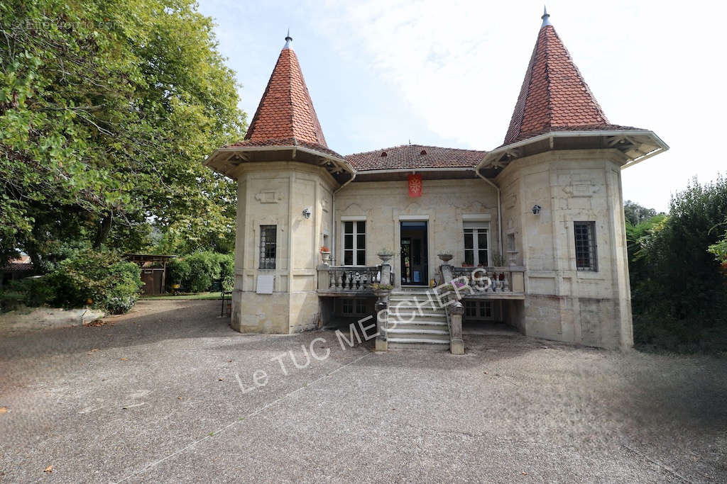 Maison à MESCHERS-SUR-GIRONDE