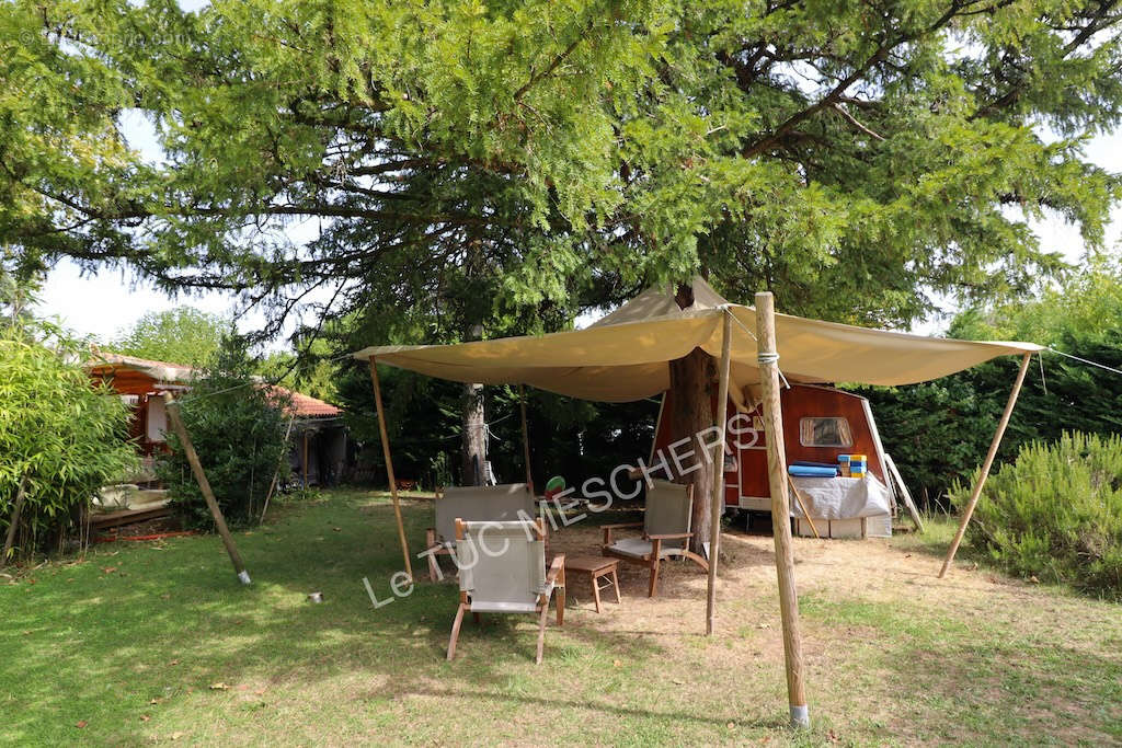 Maison à MESCHERS-SUR-GIRONDE