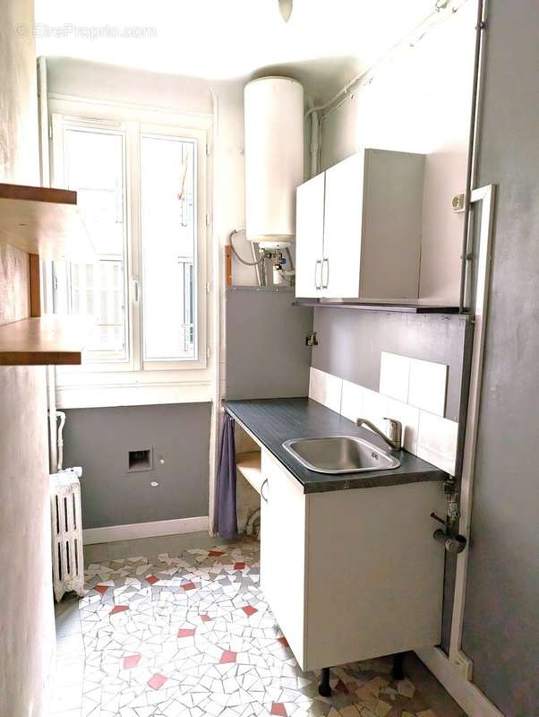 Appartement à PARIS-20E