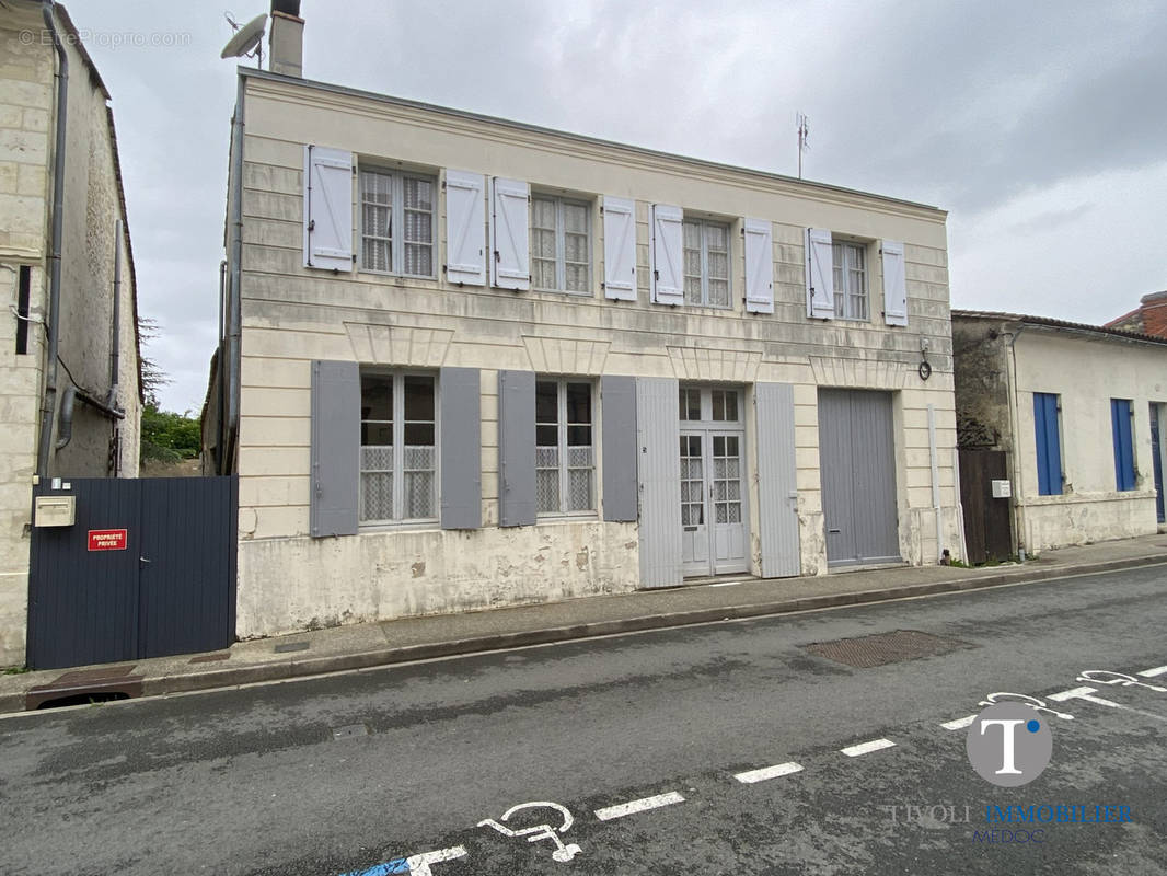 Maison à LESPARRE-MEDOC