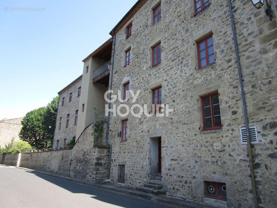 Maison à LAVOUTE-CHILHAC