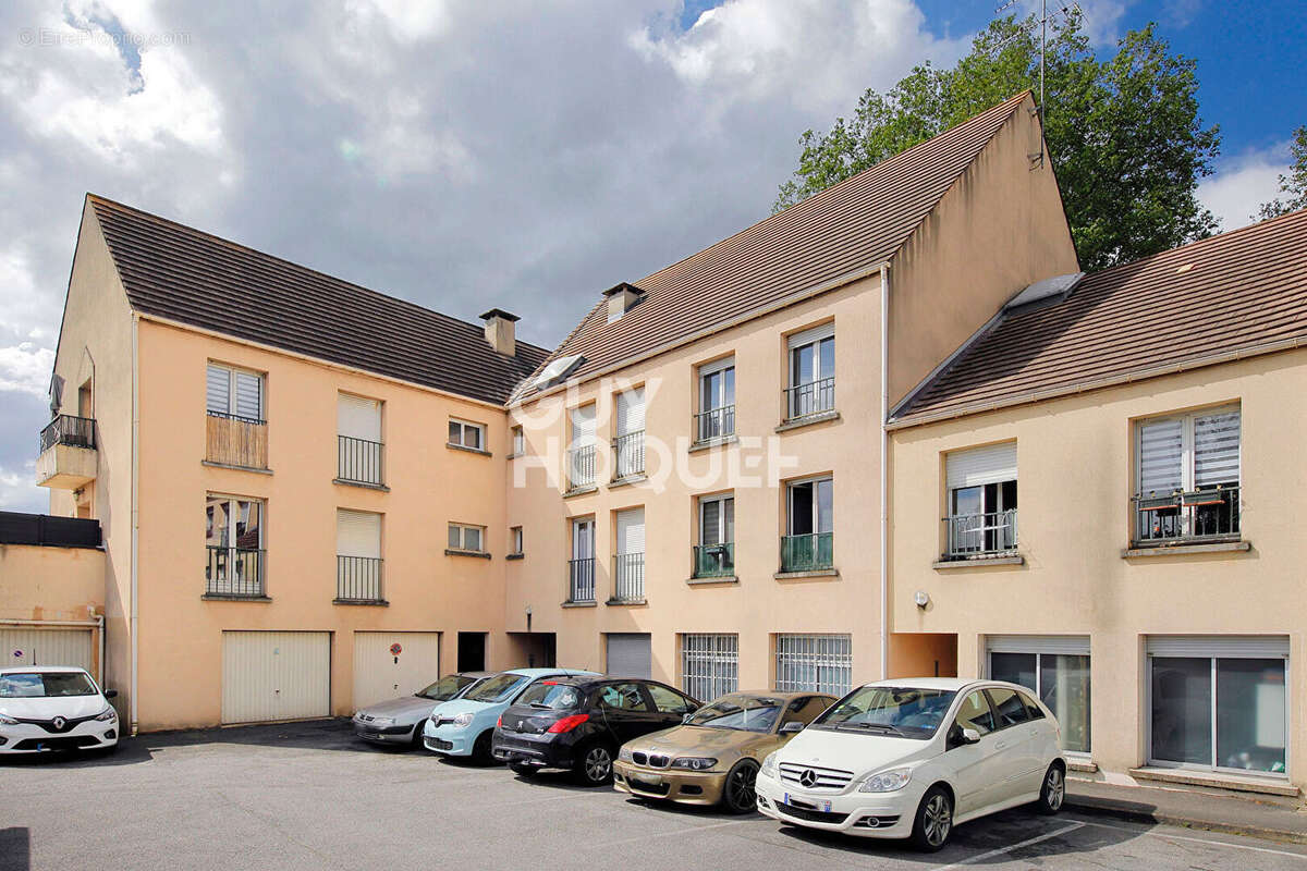 Appartement à OZOIR-LA-FERRIERE