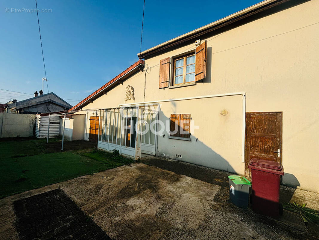 Maison à CHELLES