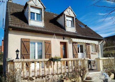 Maison à CHANGIS-SUR-MARNE