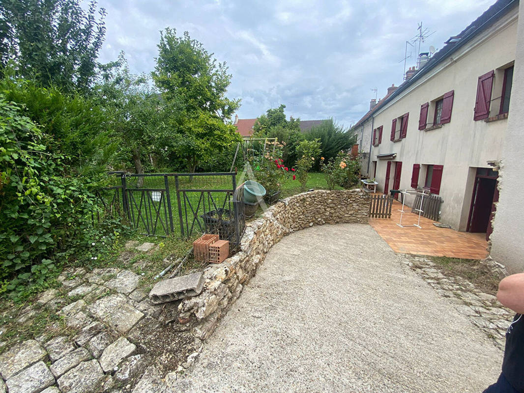 Maison à NANTEUIL-LES-MEAUX