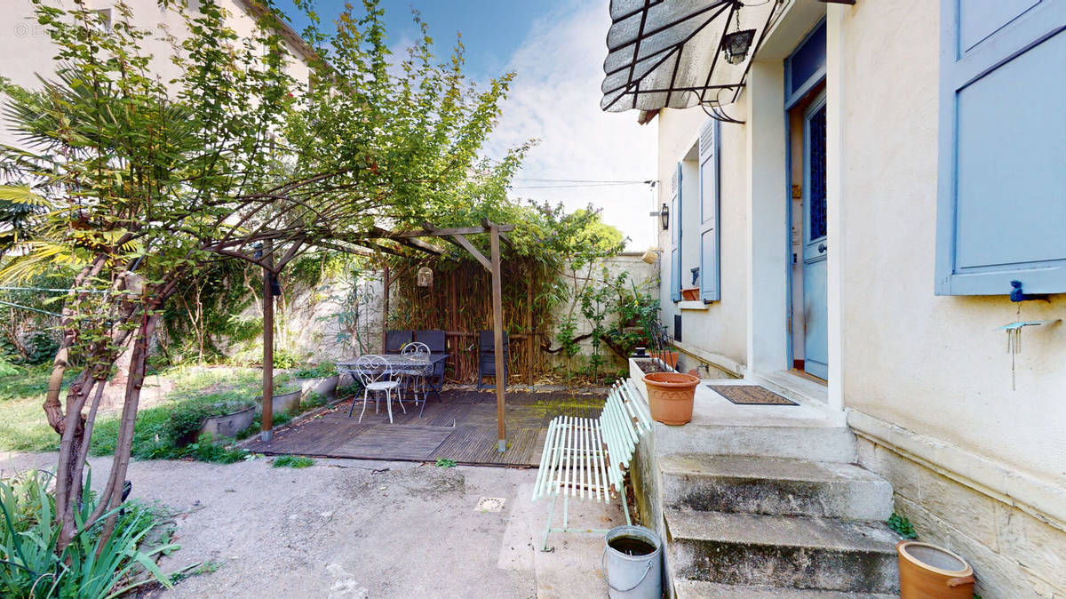 Maison à MAISONS-ALFORT