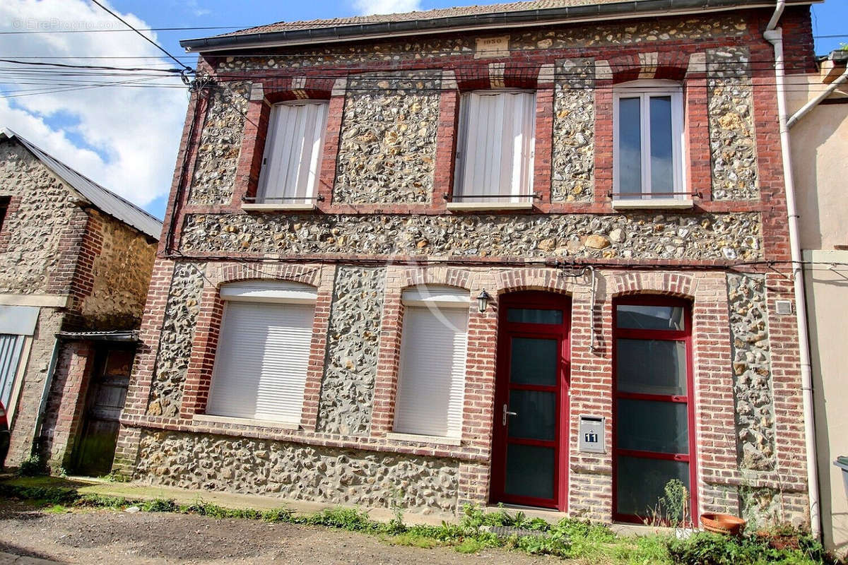 Maison à OISSEL