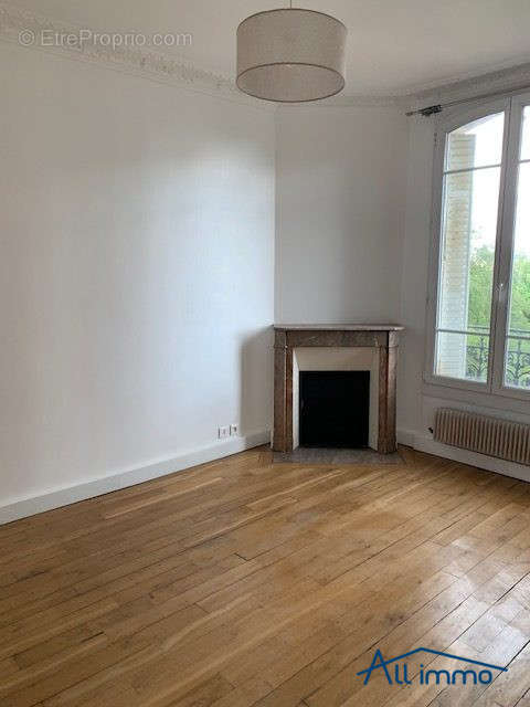 Appartement à NOGENT-SUR-MARNE