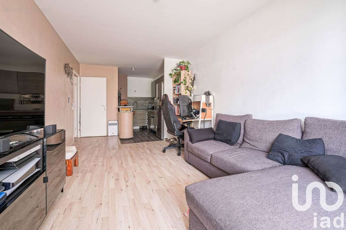 Photo 2 - Appartement à CHELLES