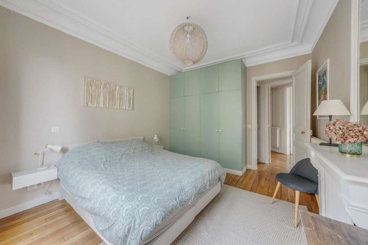 Photo 3 - Appartement à NEUILLY-SUR-SEINE