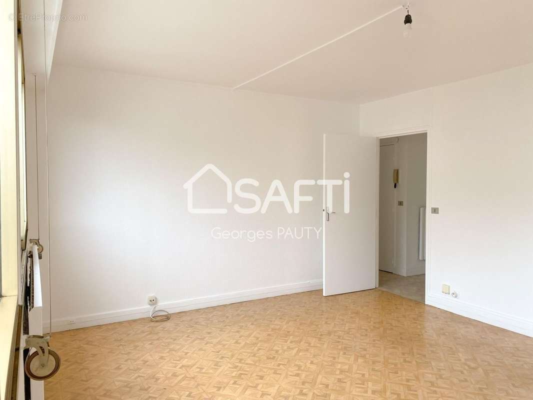 Photo 3 - Appartement à MONTROUGE