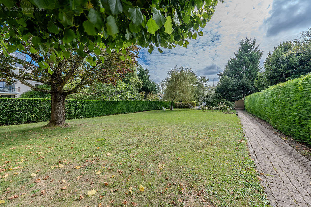 Appartement à GARCHES