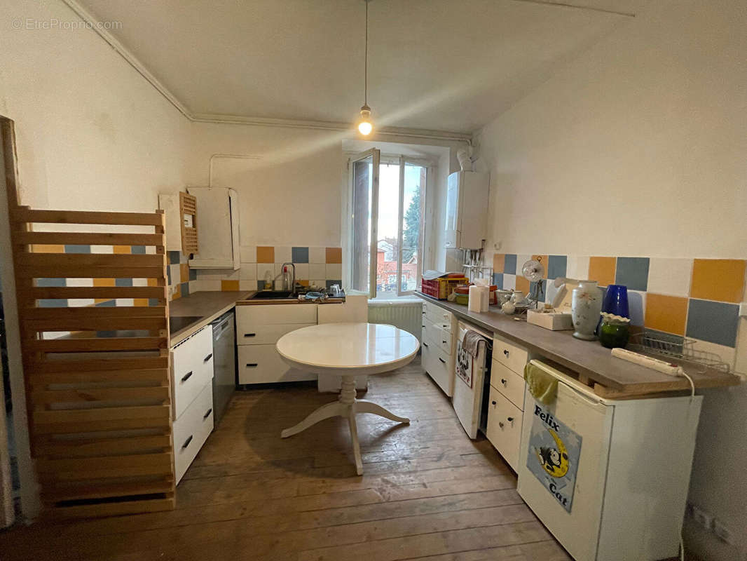 Appartement à SAINT-ETIENNE