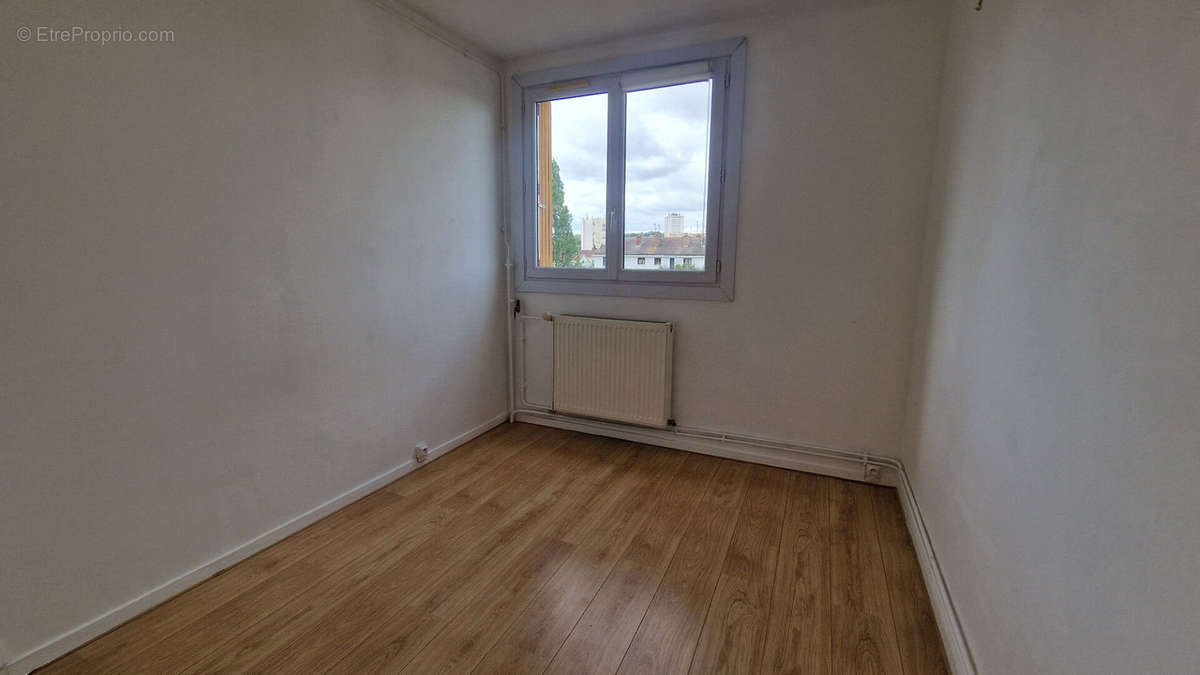 Appartement à MANTES-LA-VILLE