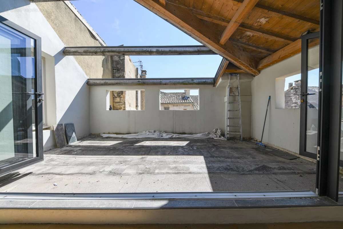 Appartement à UZES