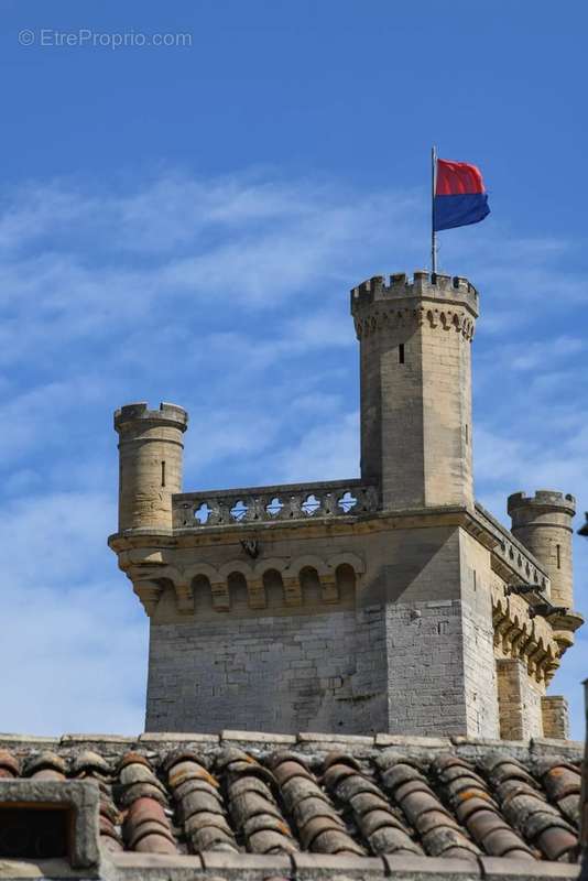 Appartement à UZES