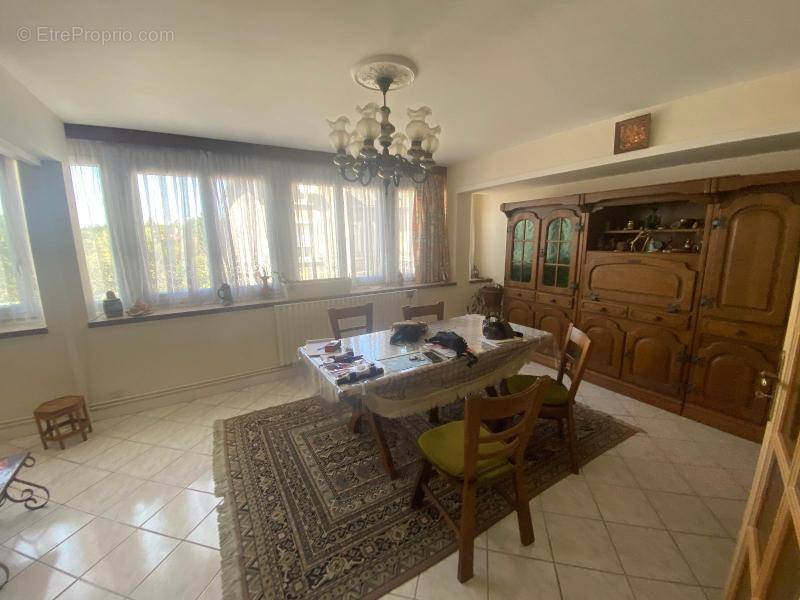   - Appartement à USSEL