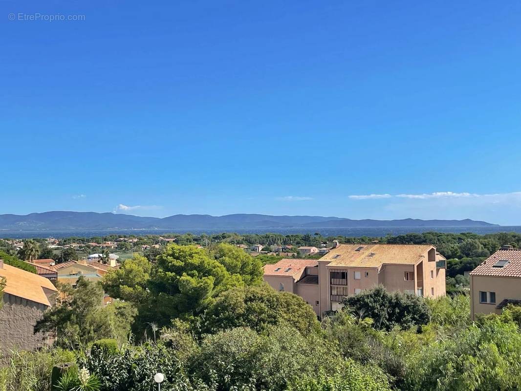 Appartement à HYERES