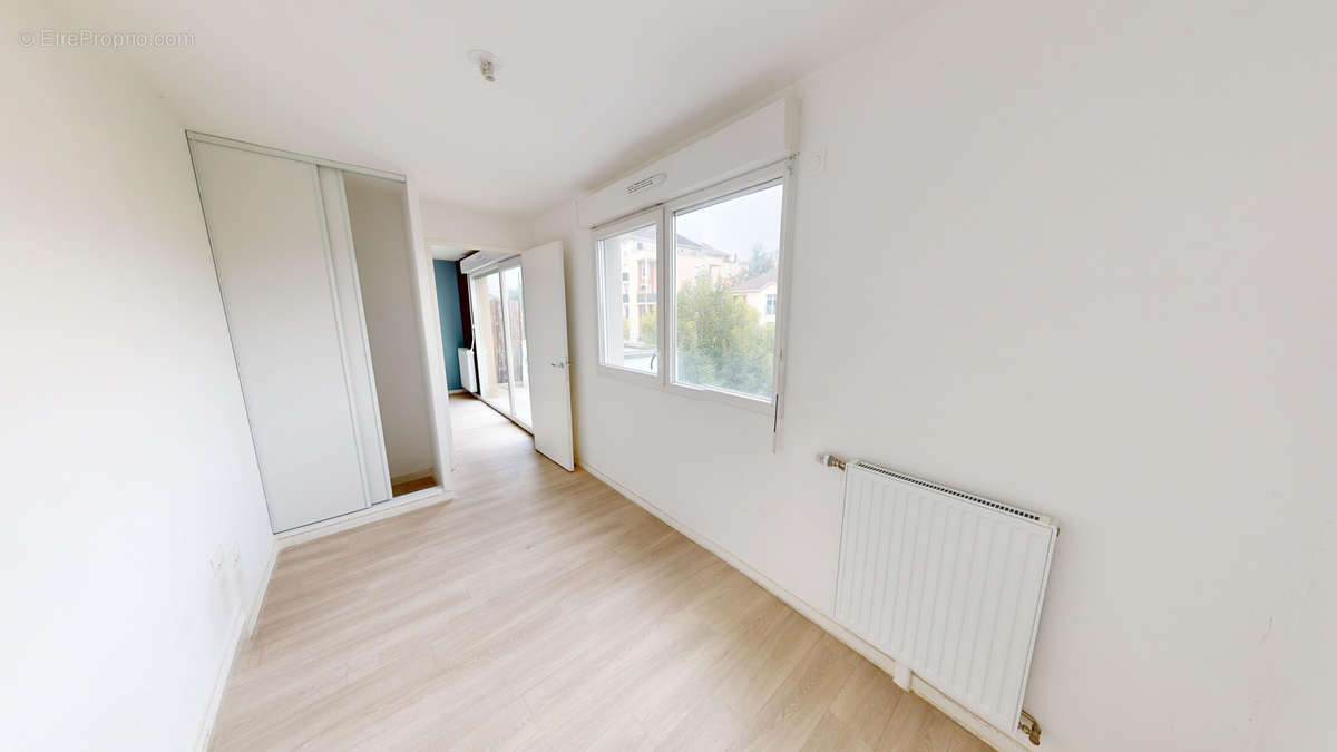 Appartement à SAINT-OUEN-L&#039;AUMONE