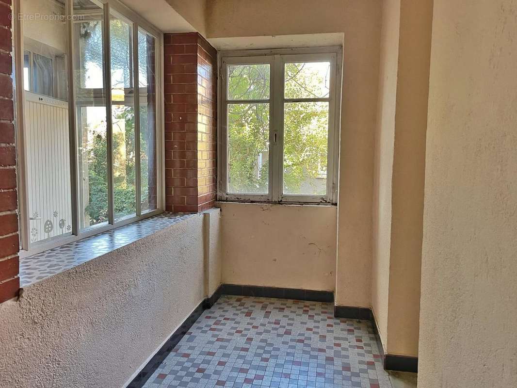   - Appartement à AUBENAS