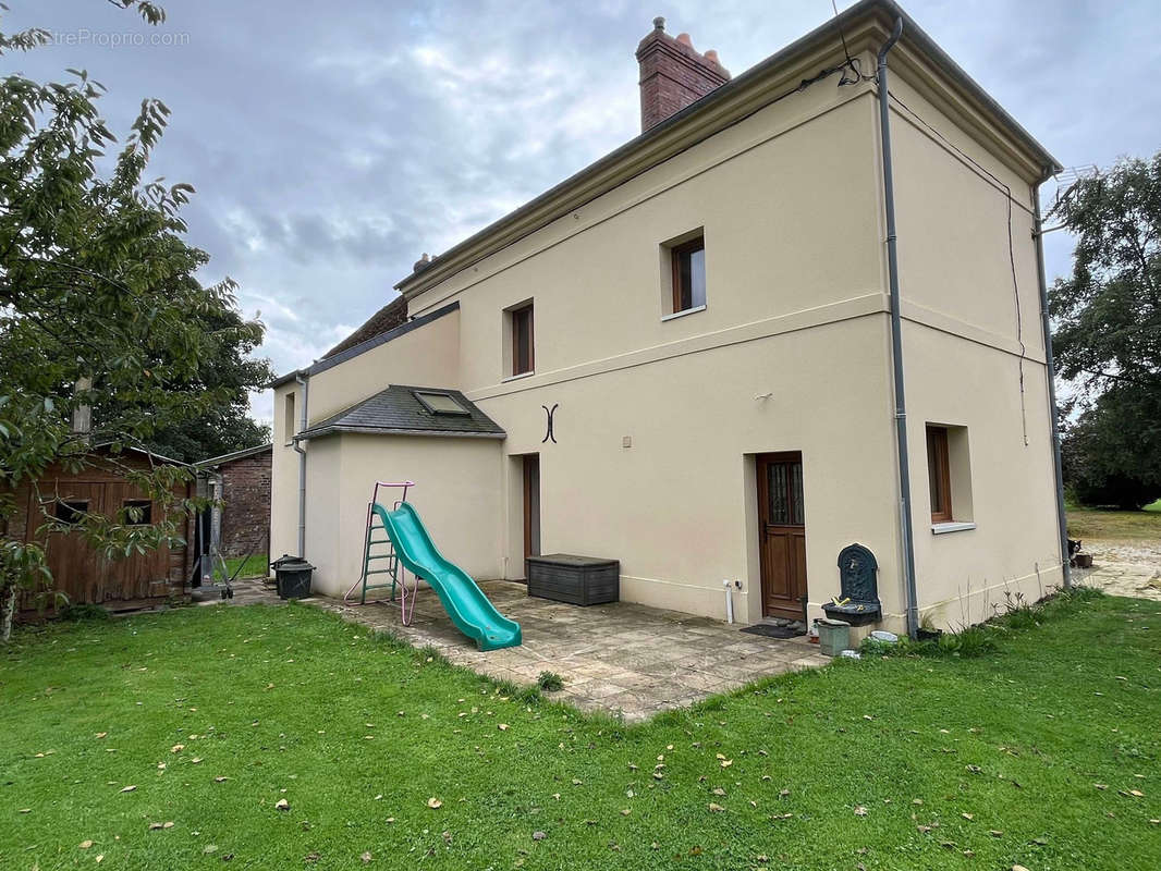 Maison à SAINT-GERMAIN-DE-LIVET