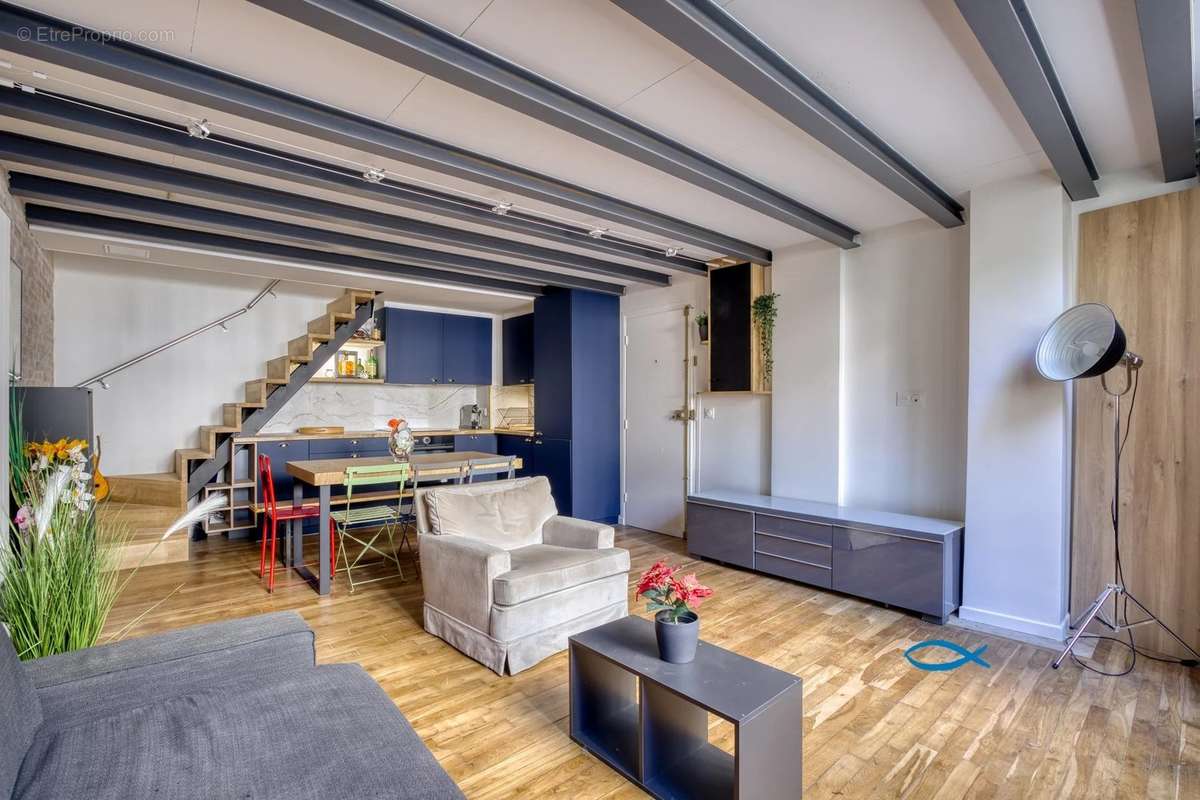 Appartement à PARIS-6E