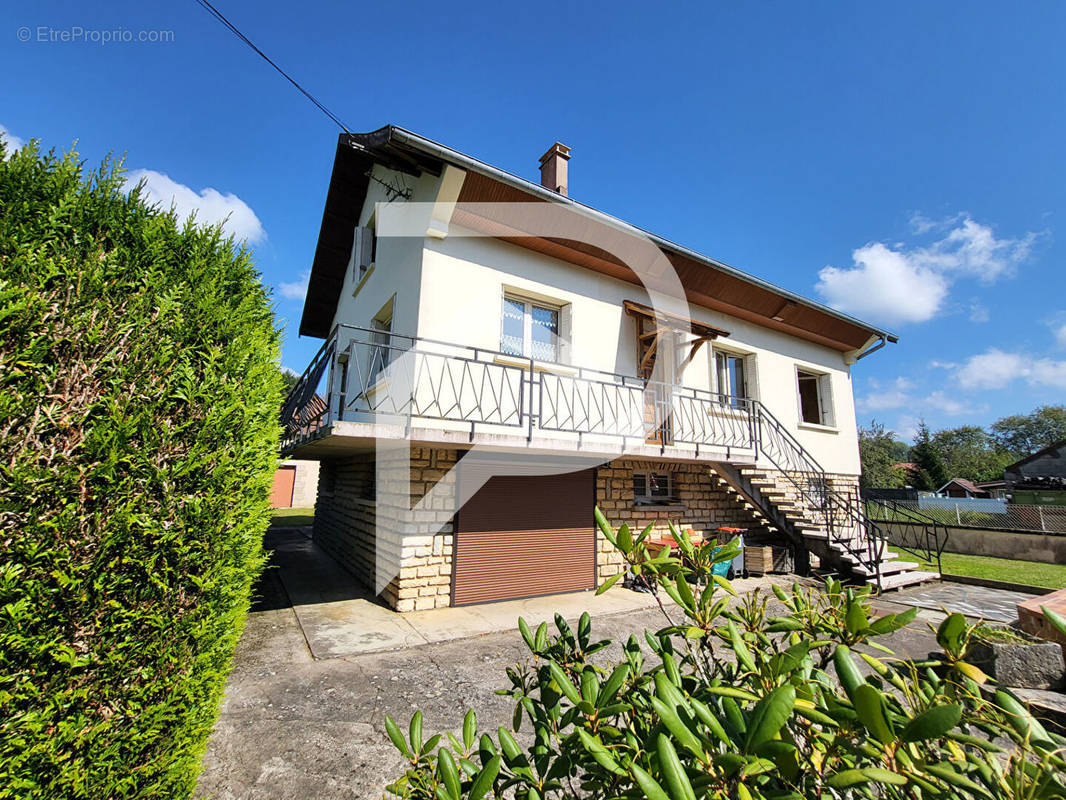 Maison à CHALINDREY