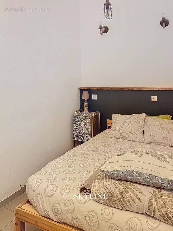 Appartement à MARSEILLE-2E