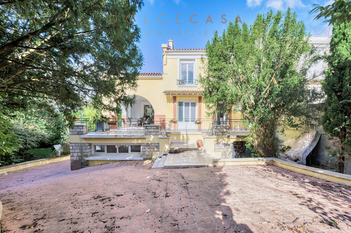 Maison à BRY-SUR-MARNE