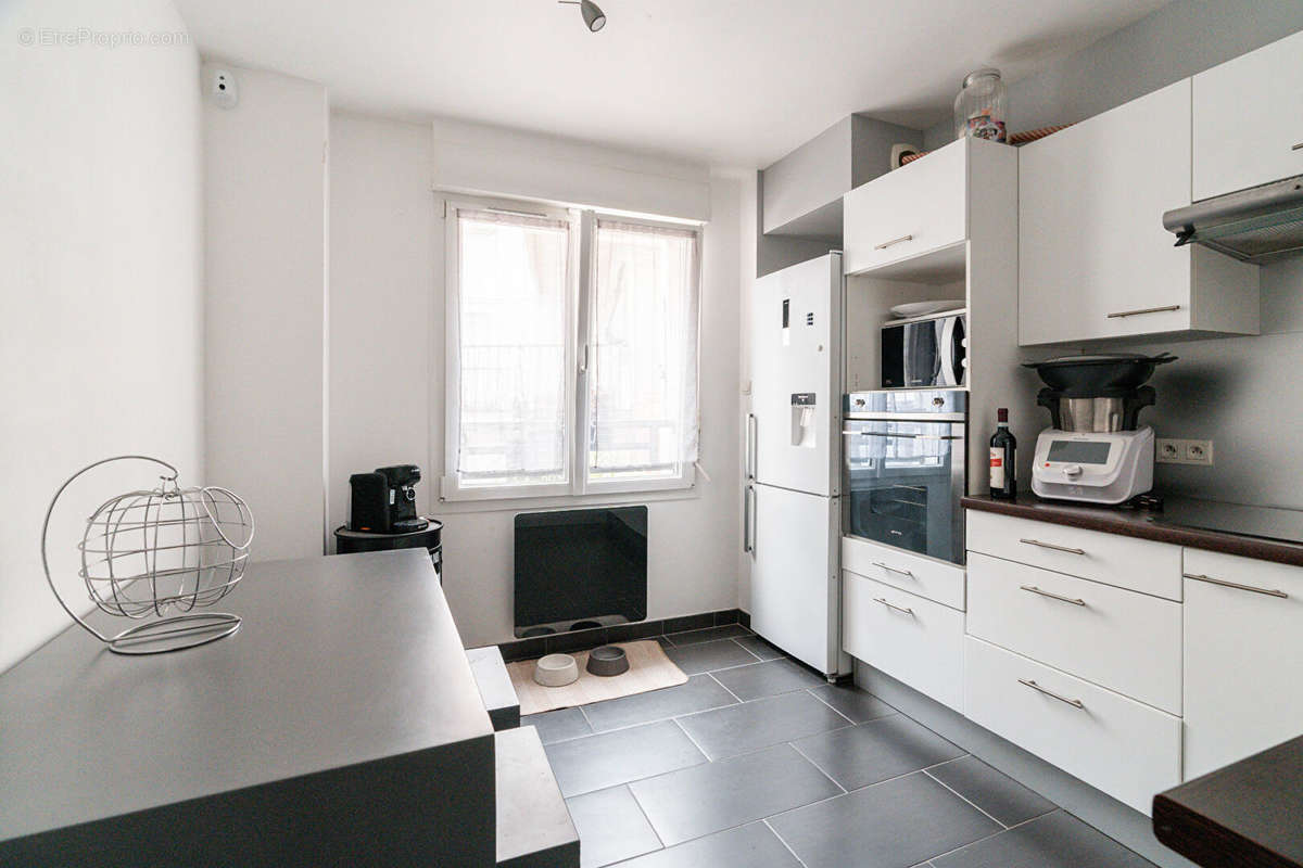 Appartement à LE PERREUX-SUR-MARNE