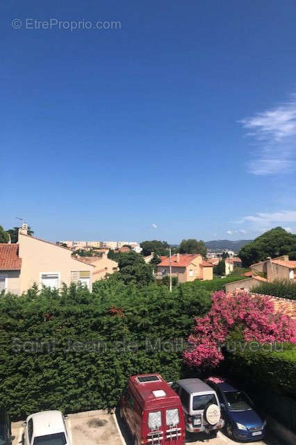 Appartement à SIX-FOURS-LES-PLAGES