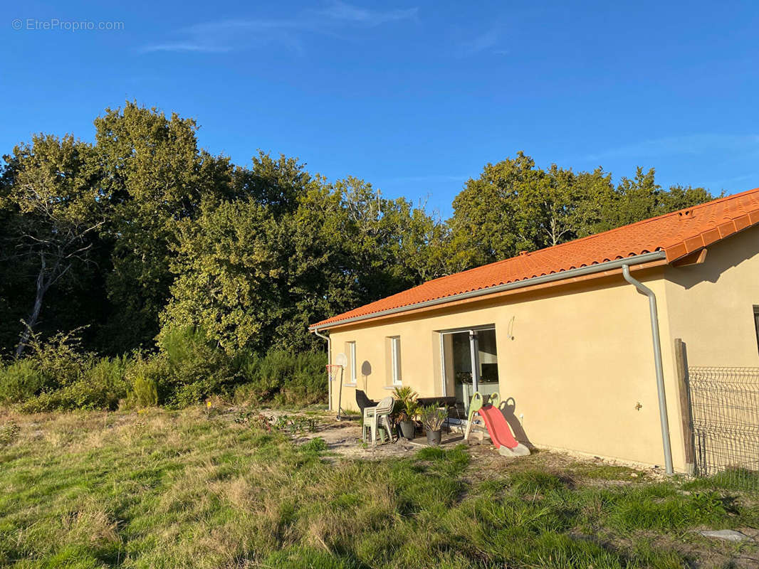 Maison à LABOUHEYRE