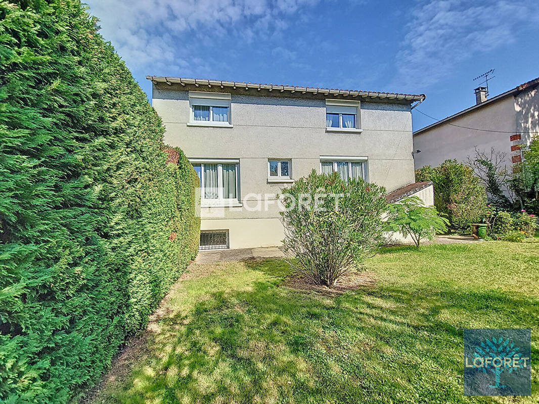 Maison à VIGNEUX-SUR-SEINE