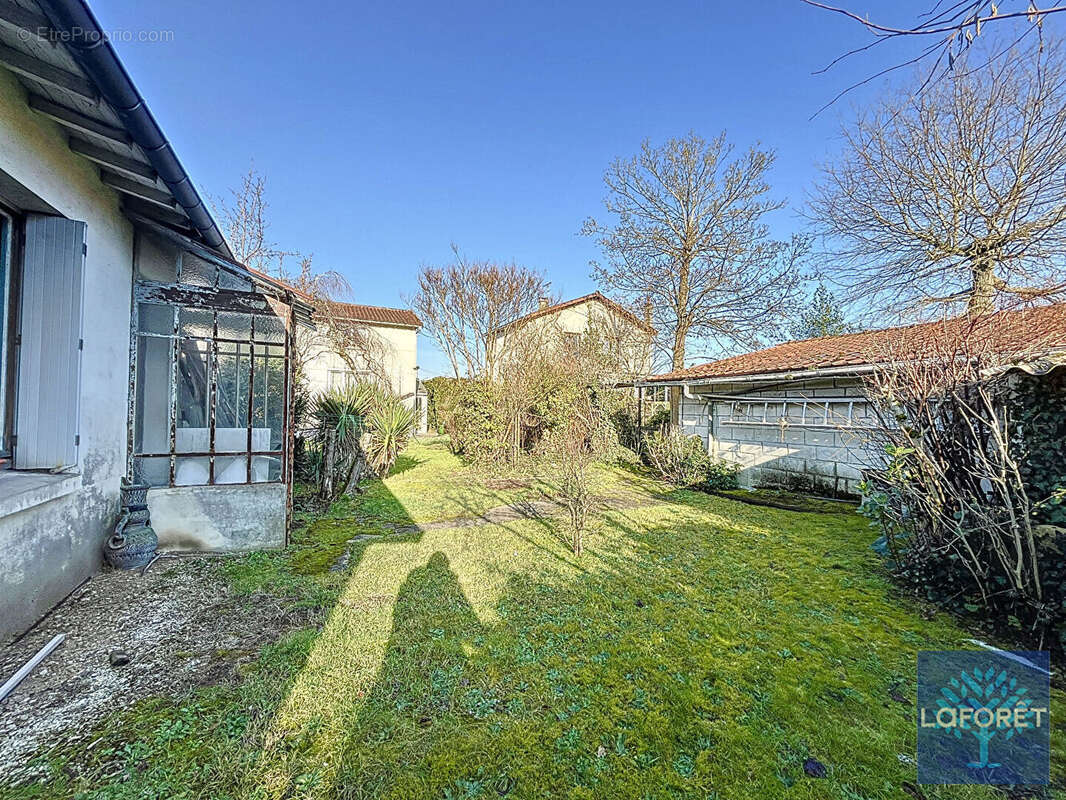 Maison à VIGNEUX-SUR-SEINE