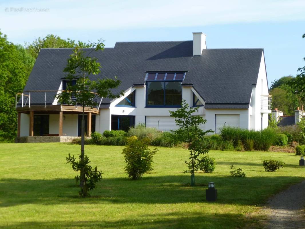 Maison à PONT-AVEN