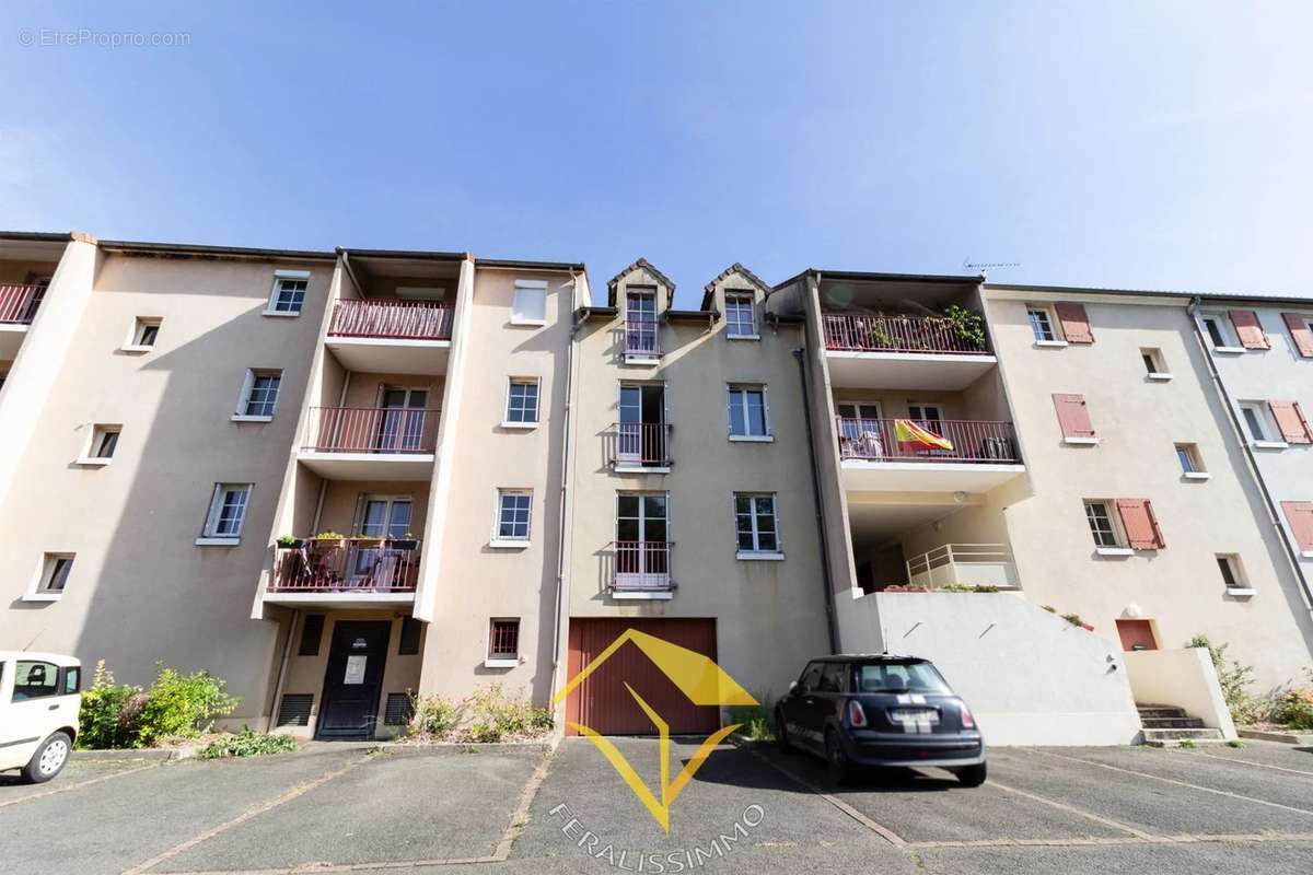 Appartement à VAUX-SUR-SEINE